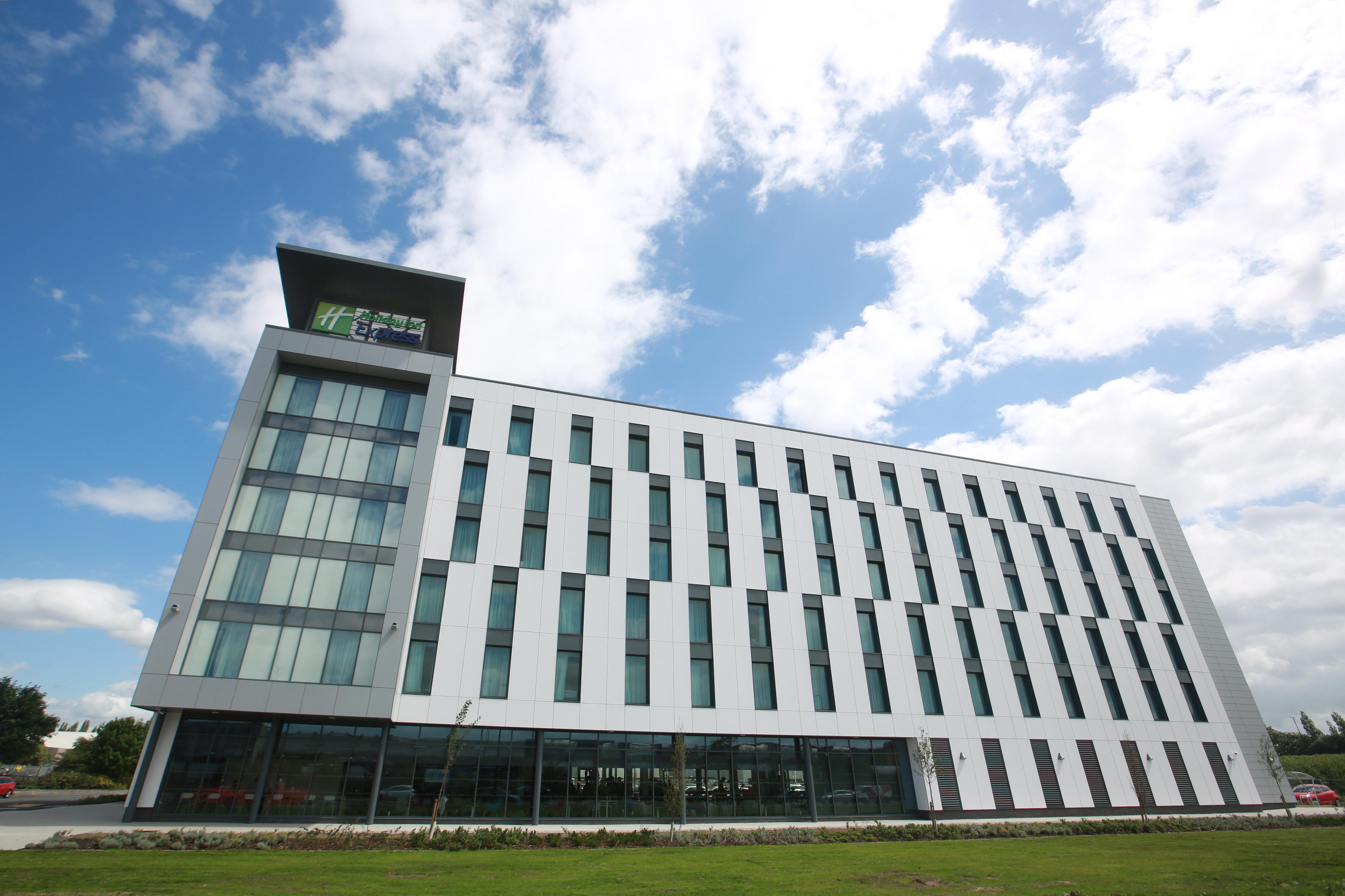Holiday Inn Express - Manchester - Traffordcity By Ihg Urmston Luaran gambar