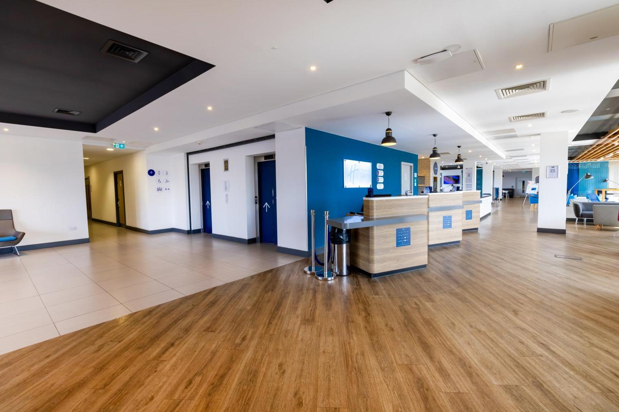 Holiday Inn Express - Manchester - Traffordcity By Ihg Urmston Luaran gambar